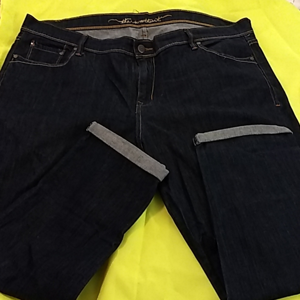 Jeans - Picture 3 of 14